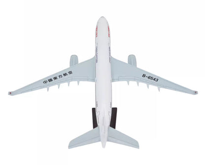 43CM CHINA EASTERN AIRBUS A330 B-6543 Passenger Airplane Resin Aircrarft Model