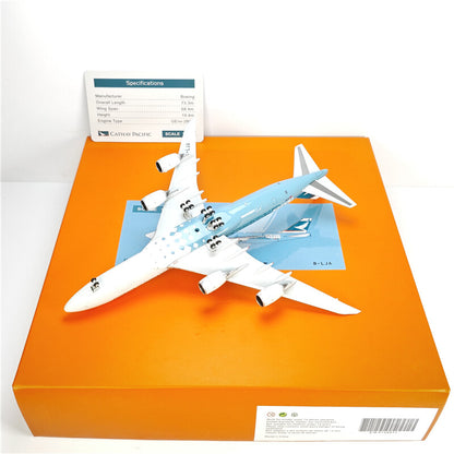 1:400 JC Wings CATHAY PACIFIC CARGO BOEING B747-8F Passenger Diecast Model