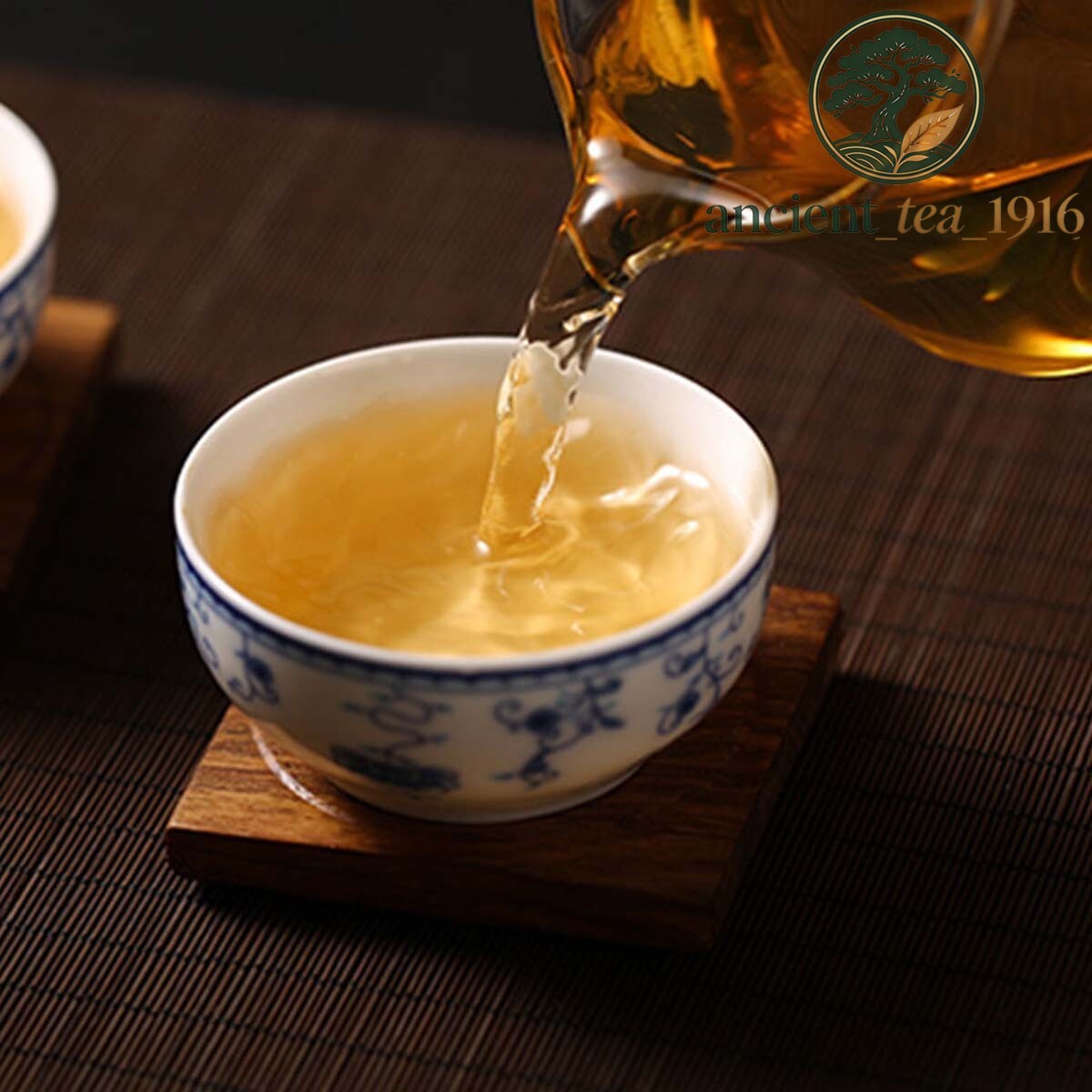 Pu Erh Tea Cake 357g Yunnan Ancient Tree Snow Mountain Golden Leaf Big Leaf