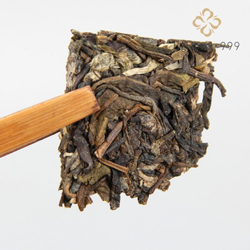250g Raw Pu'er Tea 8582 Classic Aged Ancient Tree Tea Brick Menghai Yunnan