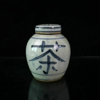 Chinese Old Porcelain Cracked Glaze Open Blue and White Tea Pattern Lid Jar