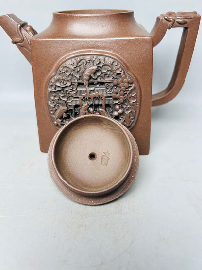 Chinese Yixing Zisha Clay Handmade Exquisite Teapot