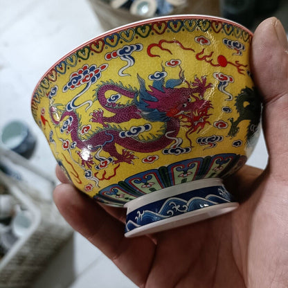 Chinese Qianlong Famille Rose Porcelain Bowls Five Dragon Patterned