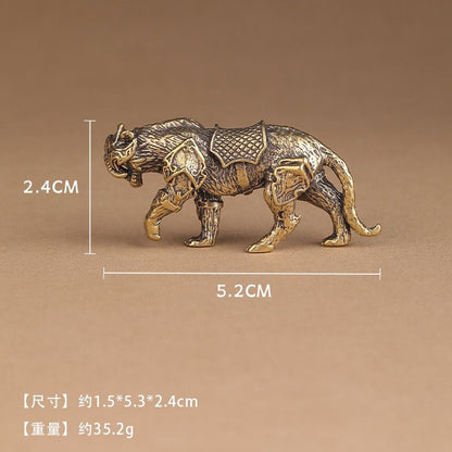 Pure Brass Saber-Toothed Tiger Ornament Armor Tiger Model Tea Pet Paperweight