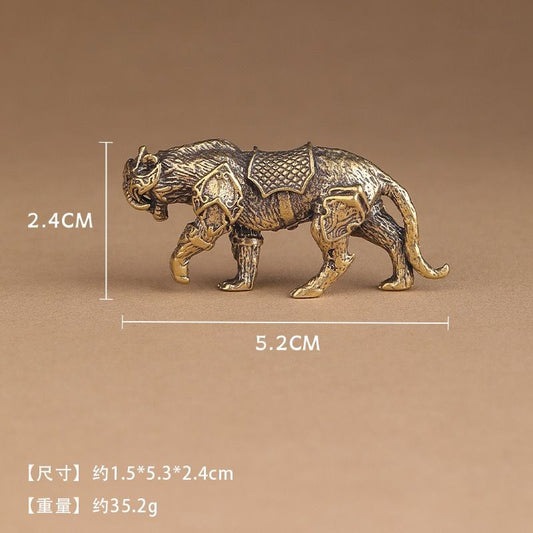 Pure Brass Saber-Toothed Tiger Ornament Armor Tiger Model Tea Pet Paperweight