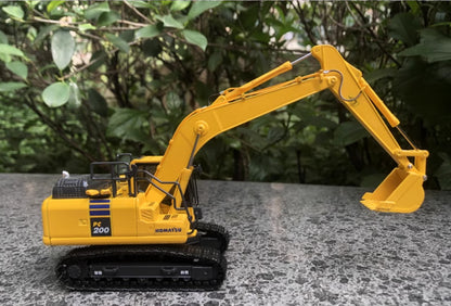 1:50 KOMATSU PC200-11 Excavator Construction Machine Equipment Diecast Model