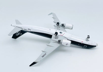 1:400 Phoenix STAR FLYER AIRBUS A320 Passenger Airplane Diecast Aircraft Model