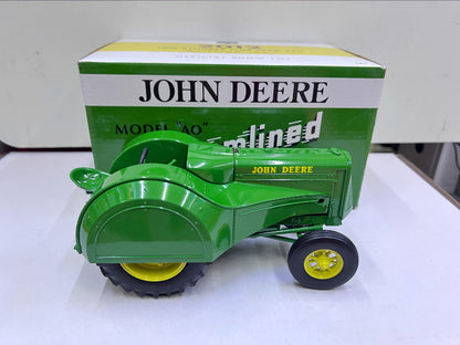 1:16 ERTL JOHN DEERE EXPO AO Tractor Farm Agricultural Machinary Diecast Model