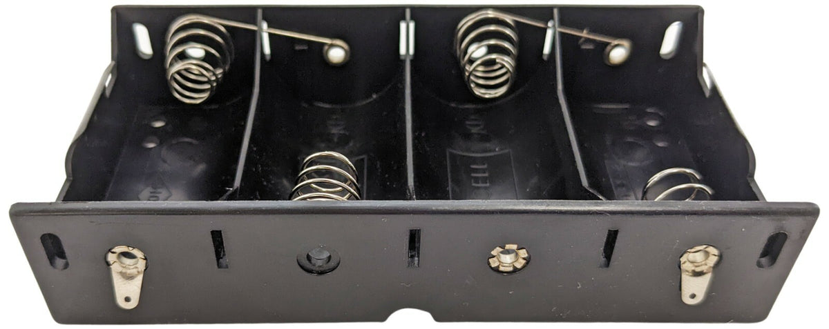 4 "D" Battery Holder with Solder Lug Terminals, Plastic Case 5.61"×2.87"×1.23"