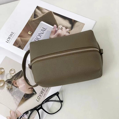 Customized Letters Wash Bag Large Genuine Leather Travel Cosmetic Bags 20*8*8 CM