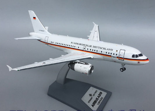 JFOX GERMAN AIR FORCE BUNDESREPUBLIK DEUTSCHLAND AIRBUS A319 15+01 1/200 model