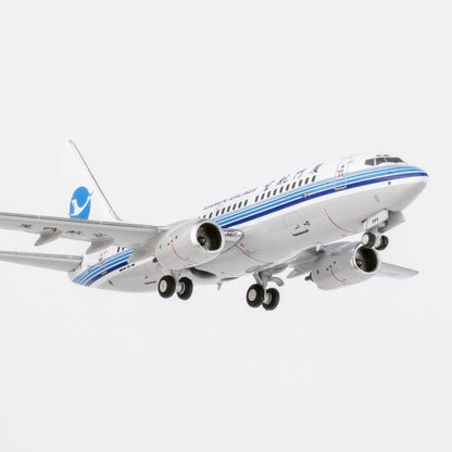 1:400 NGmodels XiamenAir Boeing 737-700 Passenger Airplane Diecast Plane Model