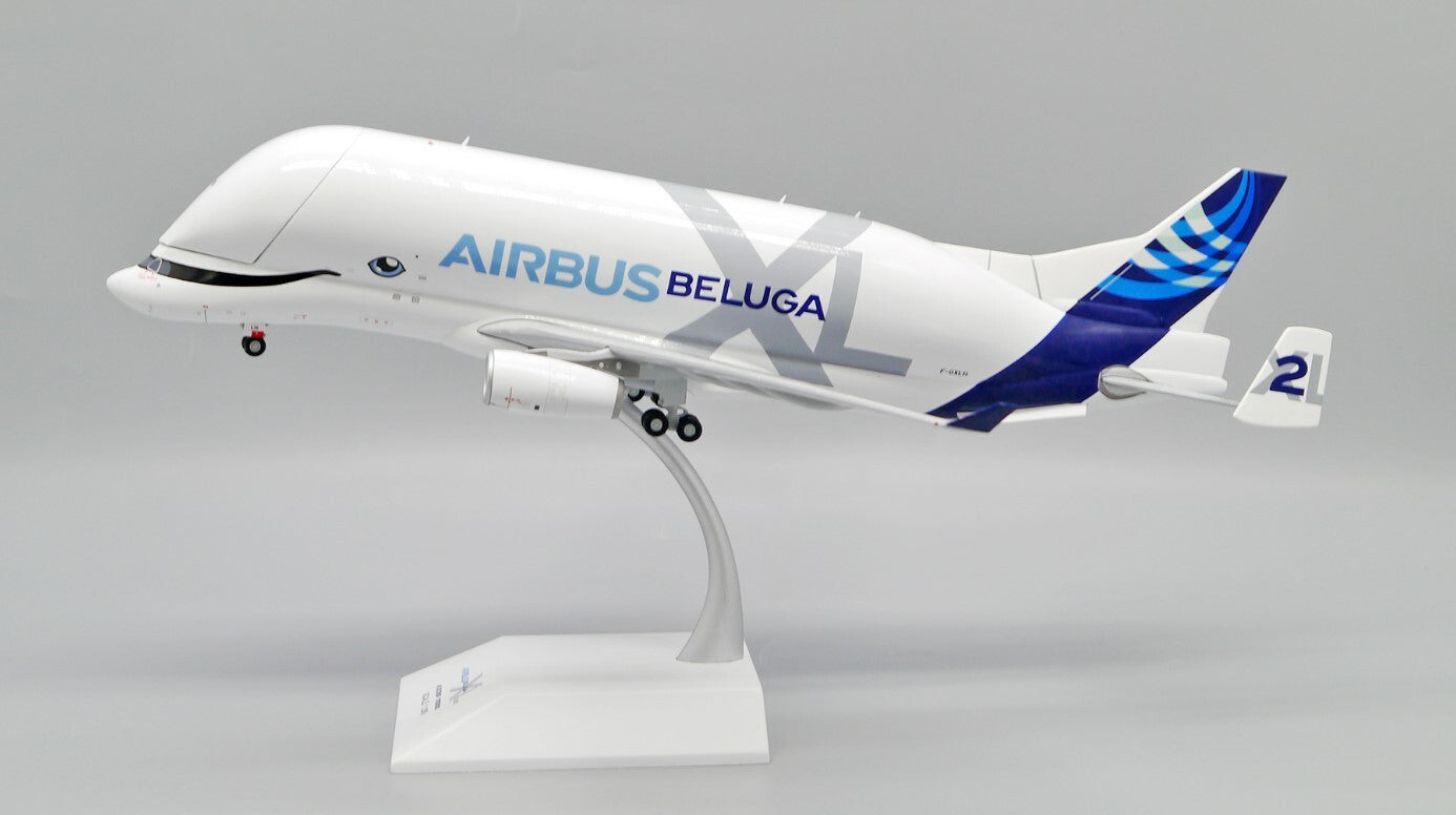 1:200 JC Wings AIRBUS BELUGA AIRBUS A330-743L 2 Airplane Diecast Aircraft Model