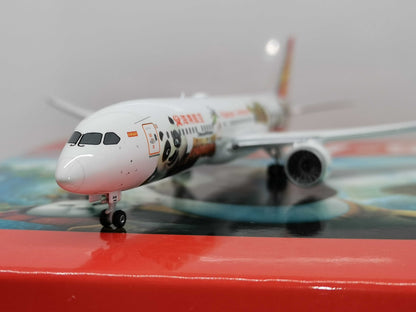 1:400 Phoenix Hainan Airlines BOEING 787-9 Airplane Diecast Aircraft Plane Model