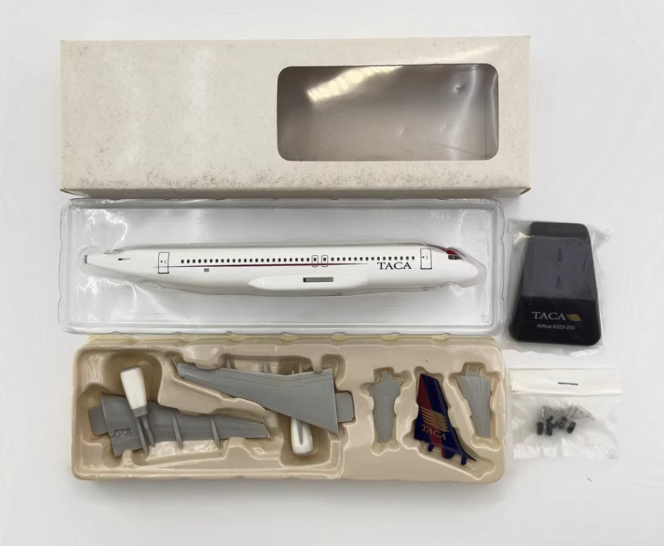 1:200 Hogan TACA AIRBUS A320 Passenger Plane Airplane ABS Plastic Aircraft Model