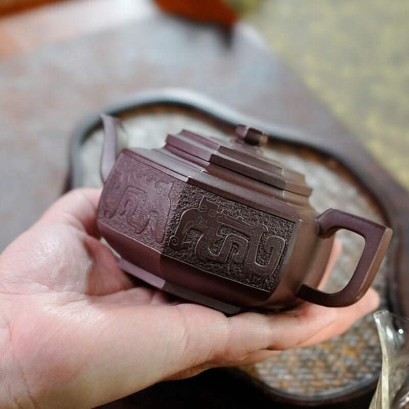 True Yixing Zisha Purple Grit Tea Pot Marked Chinese Handmade Traditional Craft
