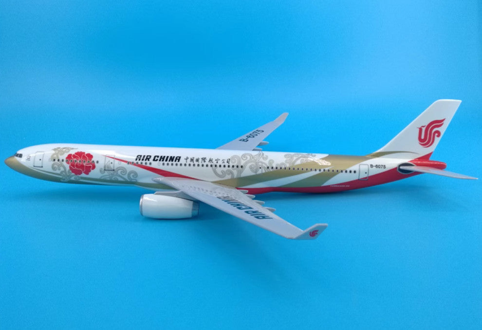 40CM AIR CHINA AIRBUS A330 B-6075 Passenger Plane Airplane Resin Aircrarft Model