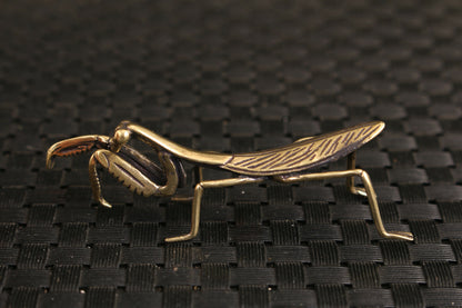 Rare Chinese old bronze handmade mantis Statue figure Tea Pet decoration