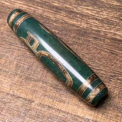 Tibetan Style Green Agate Wealth God Dzi Bead Dragon Scales Hacking Pendant