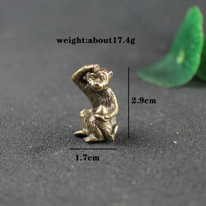 Antique Mini Solid Monkey Holding Peach Figurines Miniatures Tea Pet Ornaments