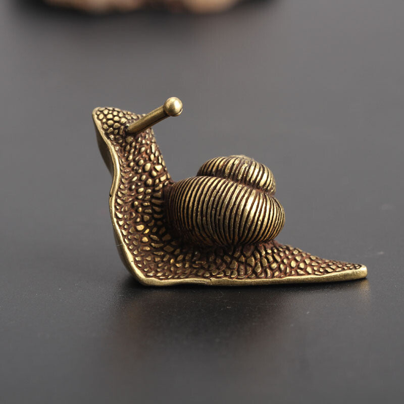 Chinese old Antique Collectible Bronze snail Tea spoon Pendants statue