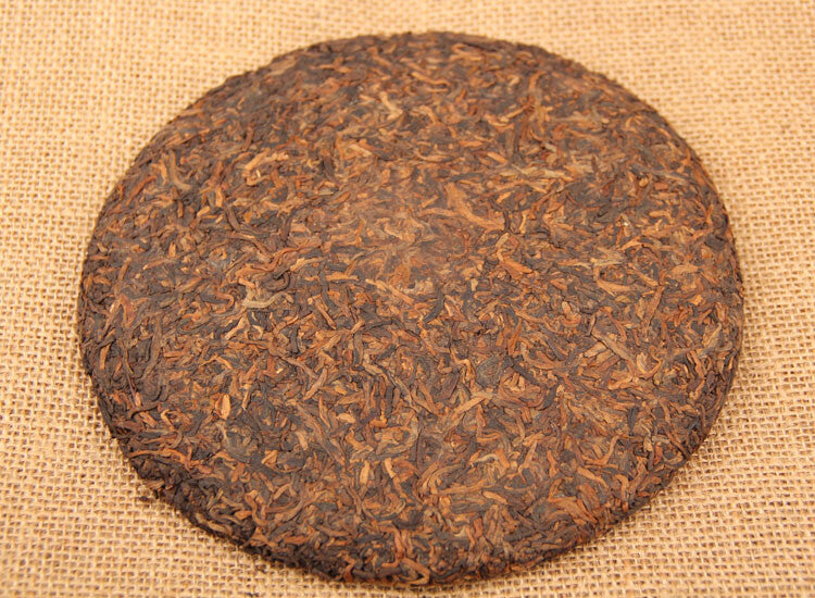 2017 Puer Tea Cake 357g Palace Golden Bud Cooked Ripe Pu'er Puerh Pu-erh Tea