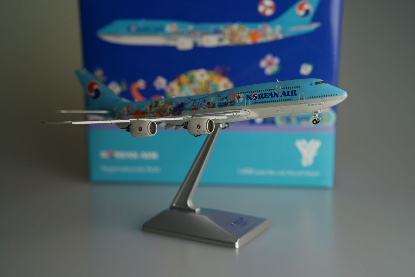 1:400 YY Wings KOREAN AIR BOEING 747-8 Aircraft Diecast Plane Airplane Model