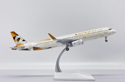 1:200 JC Wings ETHAD AIRBUS A321 Passenger Airplane Diecast Aircraft Model