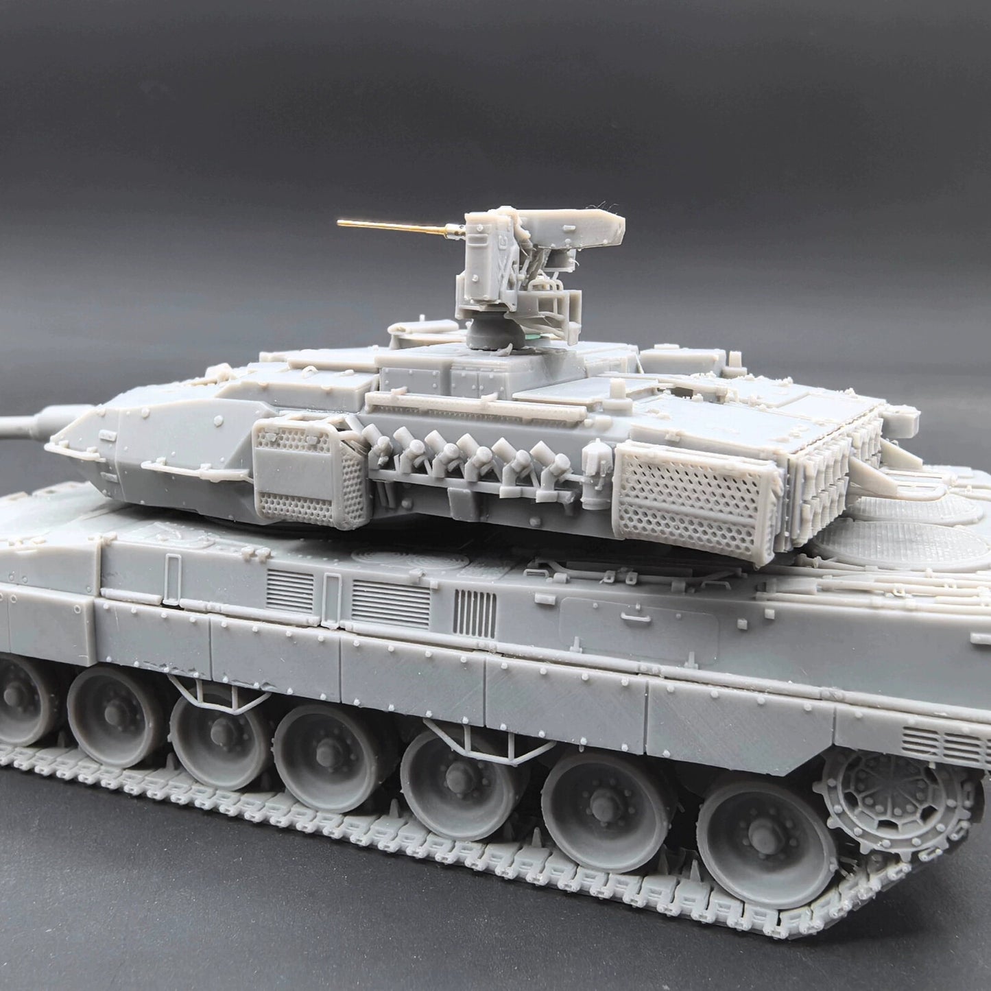 1/72/87/144 Hungarian Export Leopard 2A7HU Main Battle Tank Model Kit 3D Printed