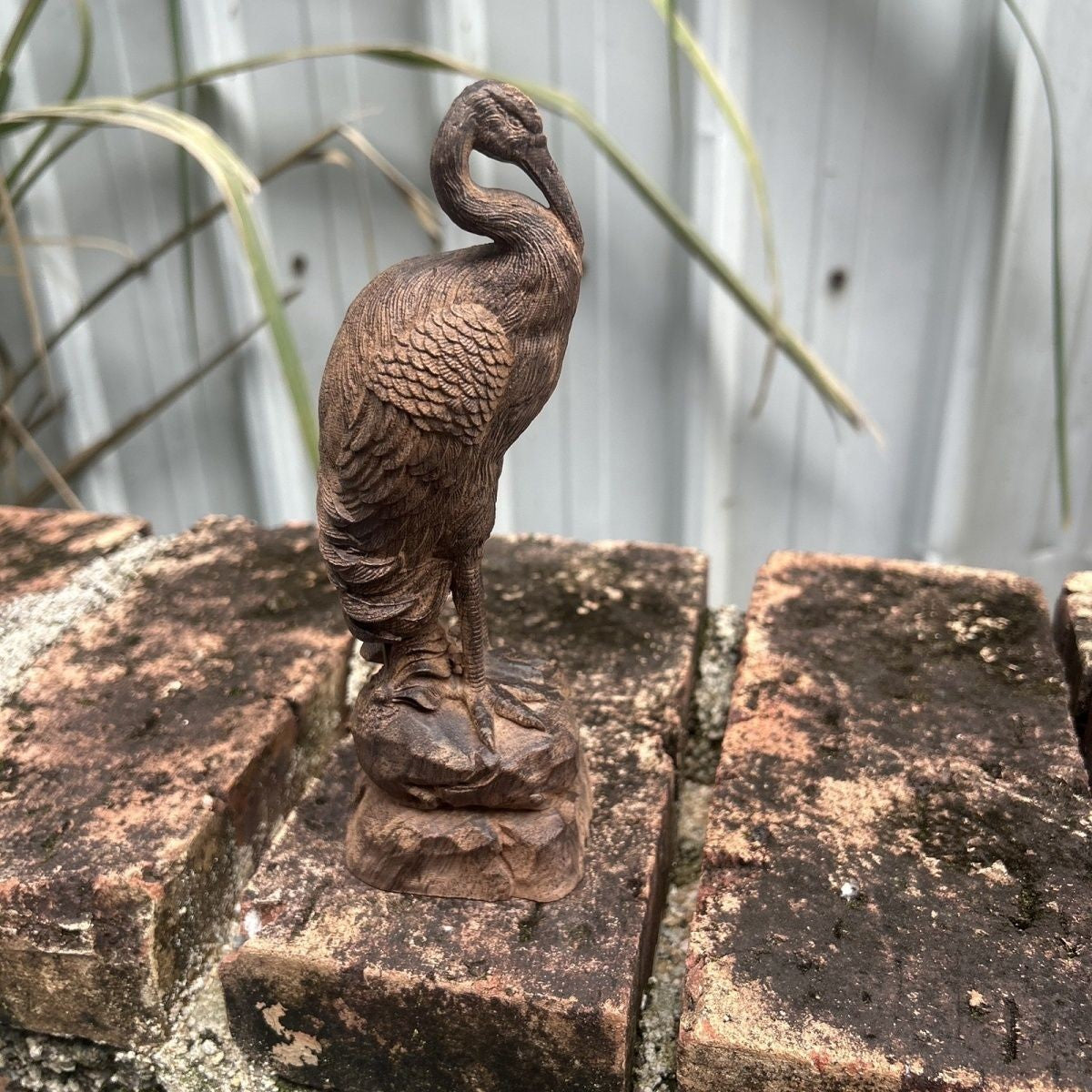 White Qi Nan Agarwood Crane Figurine 7.48in Longevity Decor