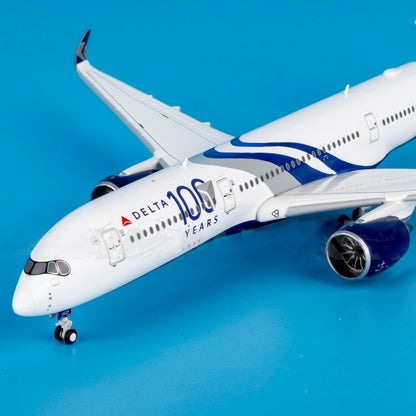 1:400 Geminijets Delta Air Lines A350-900 Passenger Airplane Diecast Model