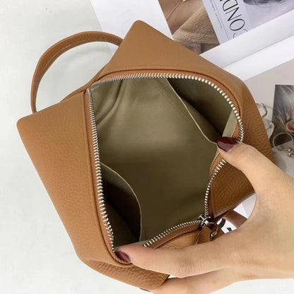 Customized Letters Wash Bag Large Genuine Leather Travel Cosmetic Bags 20*8*8 CM