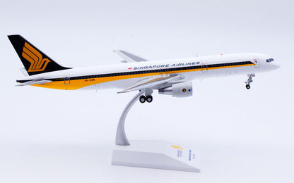1:200 JC Wings SINGAPORE AIRLINES BOEING 757-200 Airplane Diecast Aircraft Model