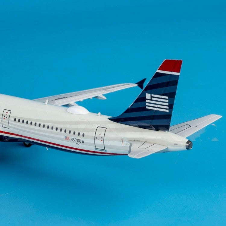 1:200 Geminijets American Airlines Airbus A321 N578UW Airplane Diecast Model