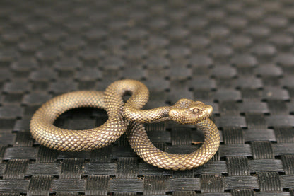 Chinese Art Rare Old Bronze Handmade Snake Statue Figure Tea Pet Decoration