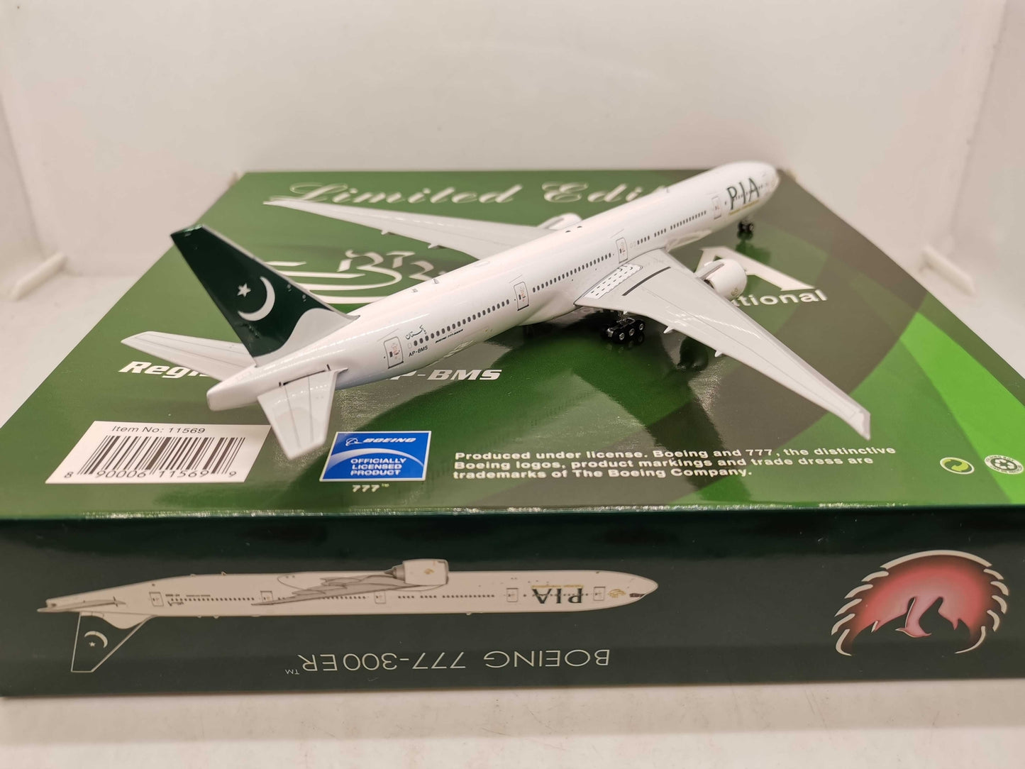 1:400 Phoenix PIA BOEING B777-300ER Airplane Diecast Aircraft Plane Model