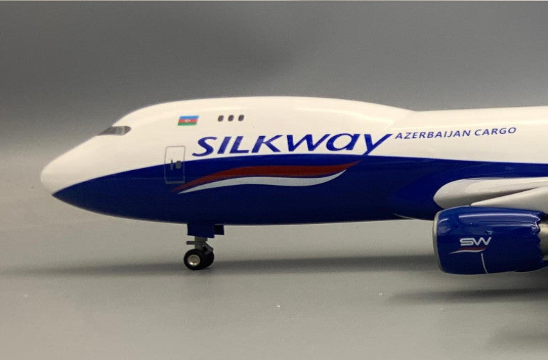 1:160 47CM Silkway BOEING 747-8 Plane Airplane Landing Gear Resin Aircraft Model
