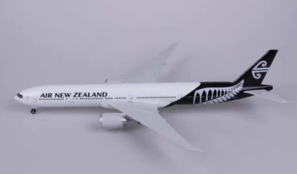 1:157 47CM AIR NEW ZEALAND BOEING 777-300ER Airplane Landing Gear Resin Model