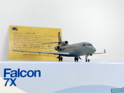 1:200 NG Model HAF DASSAULT AVIATION Falcon 7x Airplane Diecast Aircraft Model