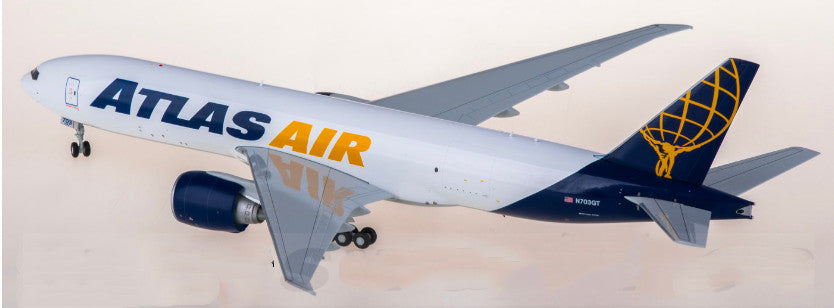 1:200 Geminijets Atlas Air B777-200 N703GT Passenger Airplane Diecast Model