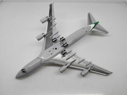 1:400 JC Wings CATHY PACIFIC BOEING B747-400 Passenger Airplane Diecast Model