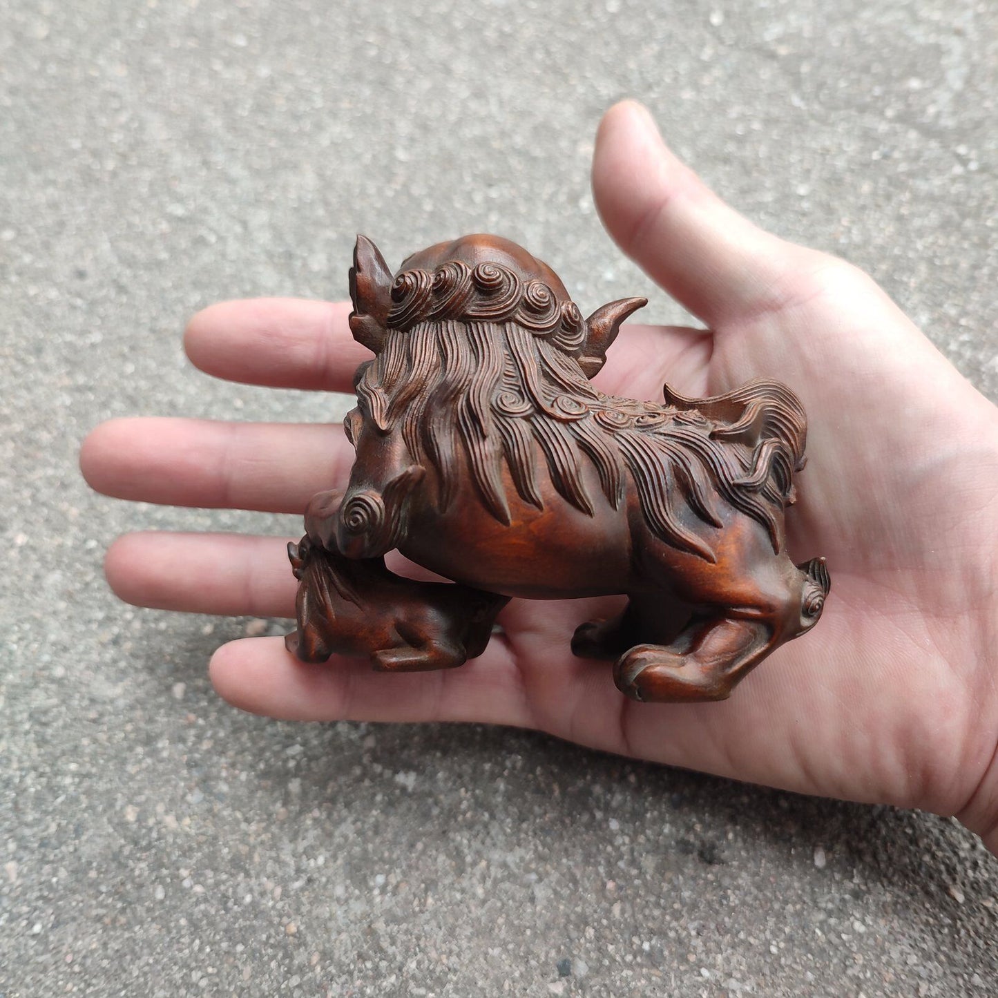 Chinese Wooden Animal Figurines Son Lion Statue Wood Carved Home Decor Sculpture
