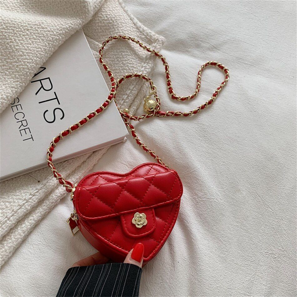 Small Shoulder Crossbody Bag Leather Cute Chain Messenger Handbag 12*11*5 CM 1PC