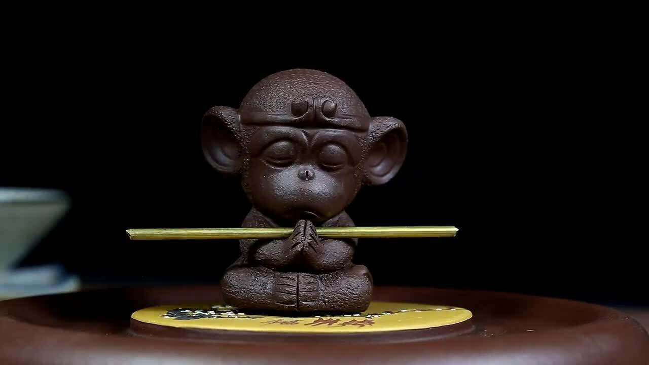 New Creative Home Decoration Yixing Zisha Tea Pet Monkey Statue Small Tea