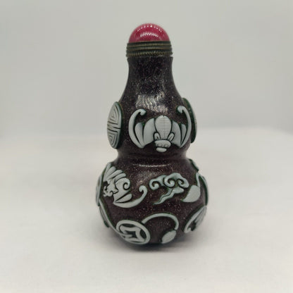 Chinese Beijing Carved Bat Exquisite Snuff Bottle Glass Box Overlay Snuffbox Art