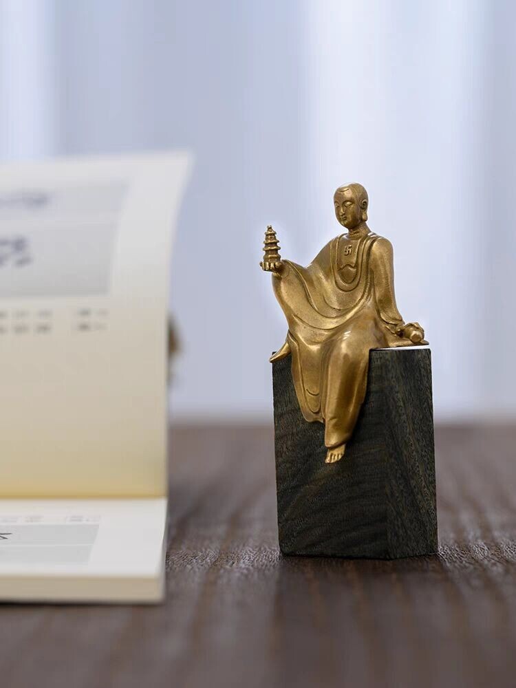 Bronze statue hand-carved Buddha View Yin Bodhisattva decoration -