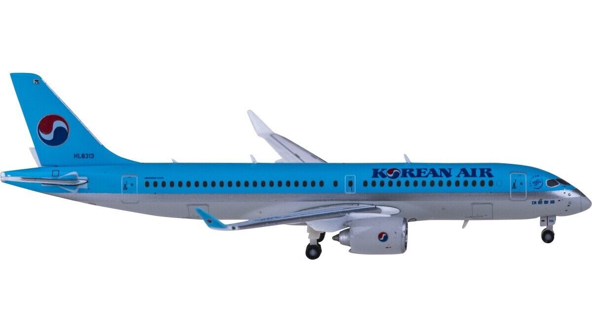 1:400 JC Wings KOREAN AIR Bombardier CS300 Passenger Airplane Diecast Model