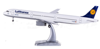 1:200 Hogan Lufthansa AIRBUS A321 Passenger Aircraft ABS Plastic Airplane Model