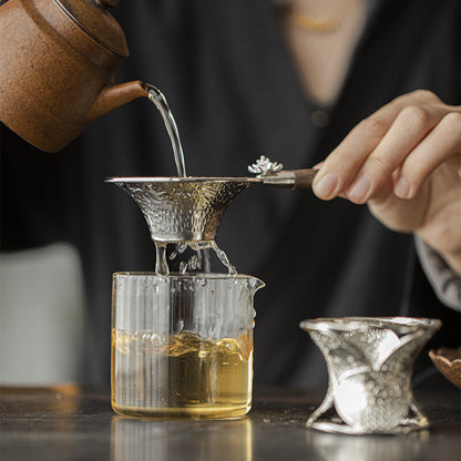 Hammer Pattern Lotus Tea Strainer Group Tea Filter Base Tea Partition