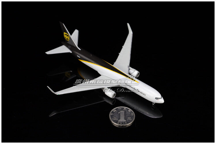 1:400 GeminiJets UPS BOEING B767-300ERF Airplane Diecast Plane Aircraft Model